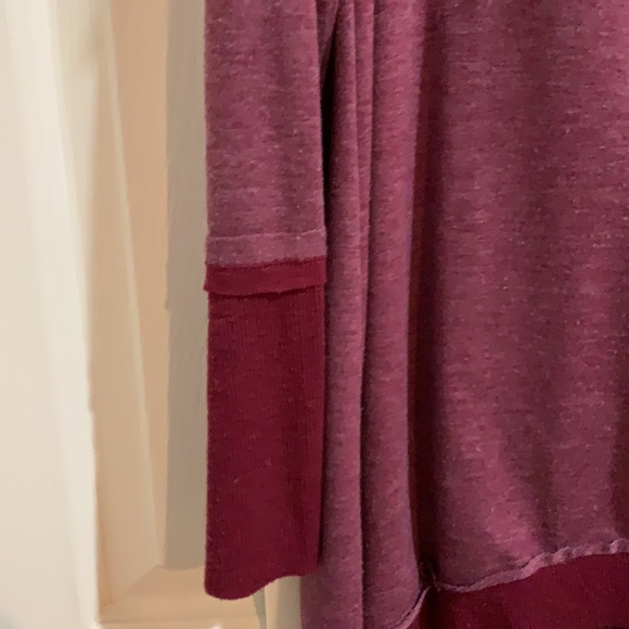 Maurices shirt - Picture 4 of 4